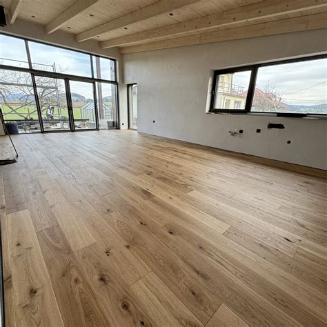 Drevená podlaha s izoláciou z penového skla