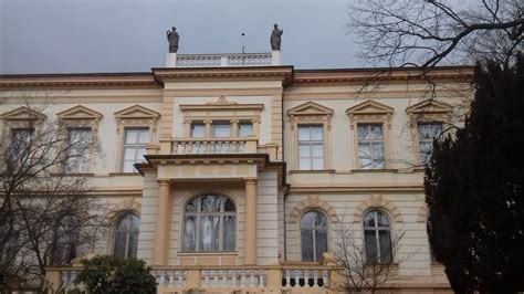 Barokový dom s bohatou výzdobou