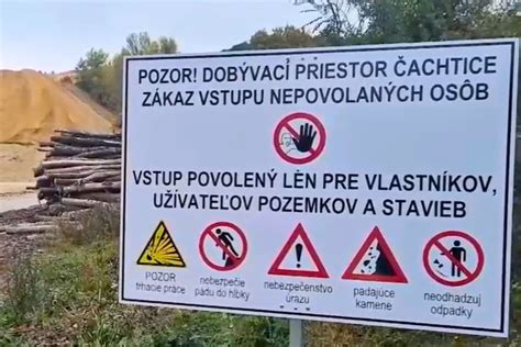 symbol znázorňujúci stopku pri nelegálnej stavbe