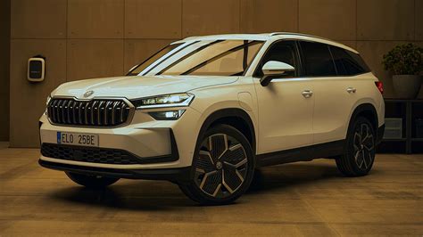 Rodina nastupujúca do Škoda Kodiaq