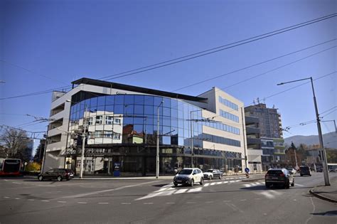 Moderný parkovací dom v centre mesta