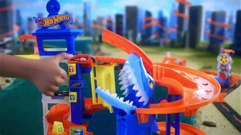 Detail výťahu v Hot Wheels garáži