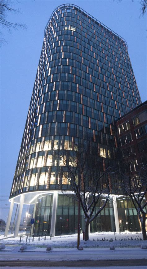 Administratívna budova Twin City Tower
