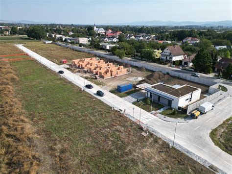 Vizualizácia moderného obytného komplexu s integrovanými inžinierskymi sieťami