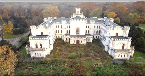 Kaštieľ v Rusovciach - exteriér