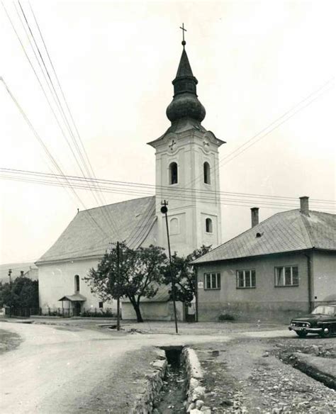 Detail architektonického prvku Evanjelického kostola