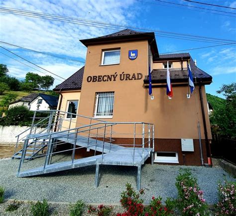 Obecný úrad v Jablonove nad Turňou