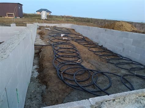 Schéma prestupu tepla cez základovú dosku