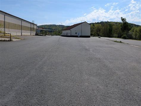 skladová hala s rampou