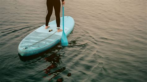 Ilustračná fotografia paddleboardistu na Dunaji