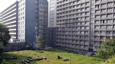 Ilustračná fotografia internátnych budov v Mlynskej Doline