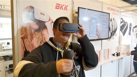 Obrázok zobrazujúci BKK Cybersex Cup s jeho komponentmi.