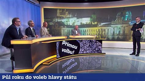 Symbol moci a politiky