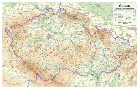 Mapa Štefultova a okolia s vyznačeným pozemkom a turistickými trasami