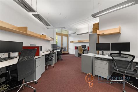 Interiér kancelárií v projekte Glória