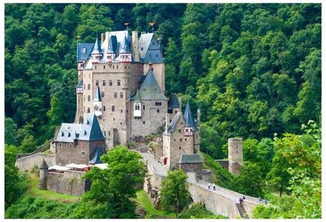 Stredoveký hrad v meste Rhodos