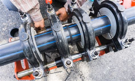 Zváracie spojenie potrubia na tupo