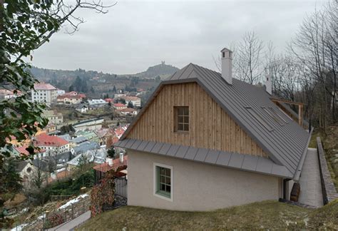 Dom s hypotekárnym zámkom