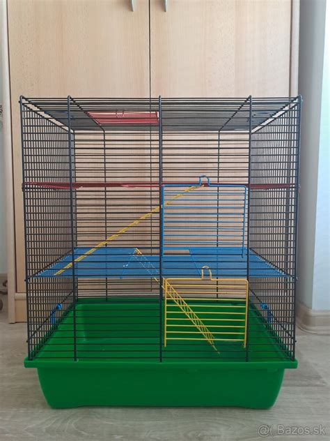 Schéma ideálnej klietky pre škrečka s rozmermi a vybavením