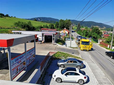 fotografia poškodeného kontajnera pred opravou