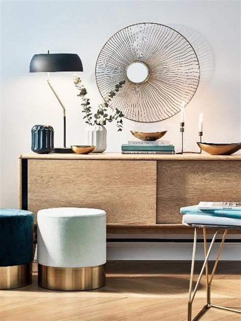 Zlaté doplnky v interiéri