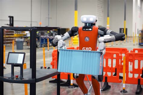 Diagram porovnávajúci produktivitu ľudského pracovníka a automatizovaného robota v sklade