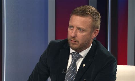 Ilustrácia vodomeru s detailným pohľadom na jeho vnútorné časti