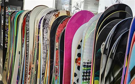 Diagram porovnávajúci rôzne typy prehnutia snowboardu