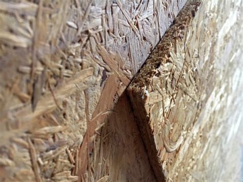 Usporiadanie vrstiev hoblín v doske OSB