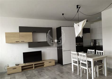 Ilustračný obrázok moderného, zariadeného apartmánu