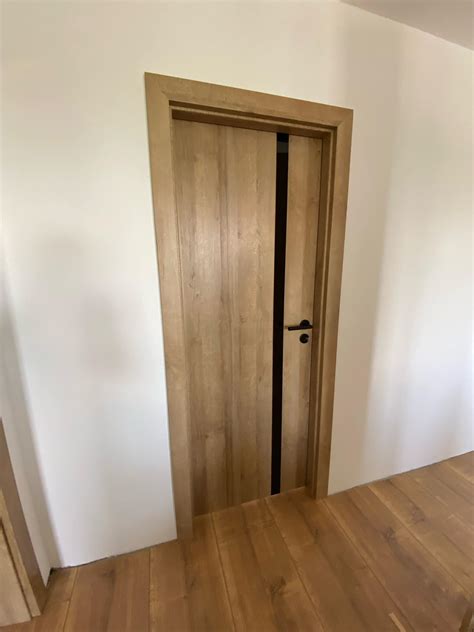 Renovované interiérové dvere s fóliou