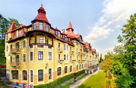 Grandhotel Praha (pôvodne Palace)
