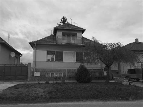 Starý dom pred rekonštrukciou