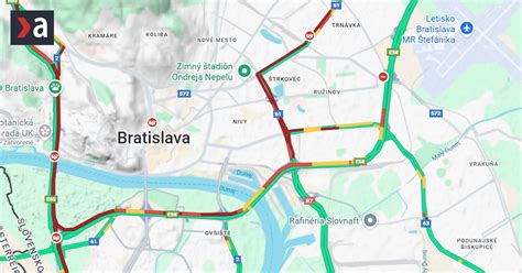 Mapa navrhovaných cyklotrás a trás verejnej dopravy v Bratislave