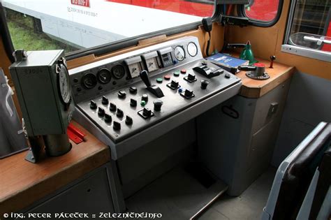 Motorový vozeň radu 811 na slovenskej železnici