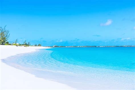 Pláž Grace Bay na Turks and Caicos