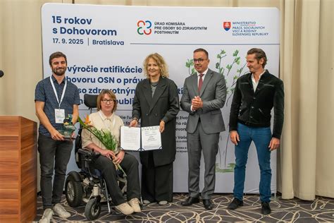 Ilustrácia znázorňujúca rastúce občianske združenie