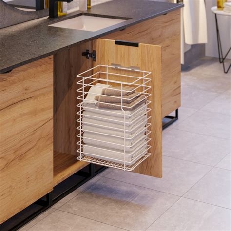 Drôtený kôš na bielizeň s montážou na dvierka