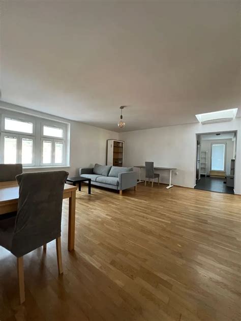 Tehlový bytový dom na Šancovej ulici