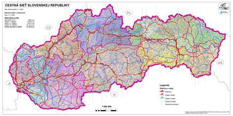 Mapa cestnej siete Slovenska s vyznačenými cestami III. triedy