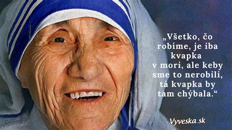 Matka Tereza sa usmieva