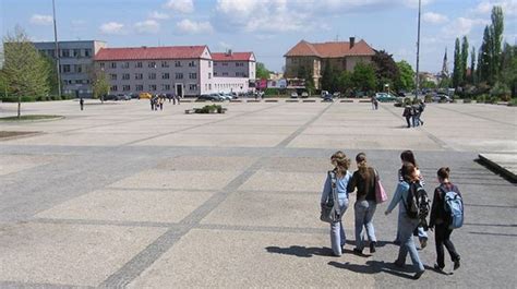 Námestie republiky v Lučenci