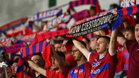 Fanúšikovia futbalového klubu Íbis Sport