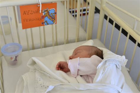 Ilustračná fotografia matky s novorodencom