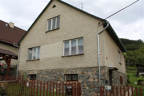 Rodinný dom s pozemkom v okrese Poltár