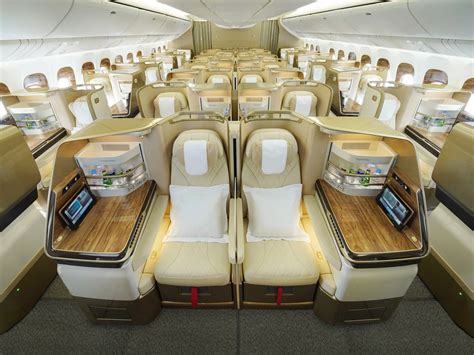 Interiér Business Class salónika Emirates