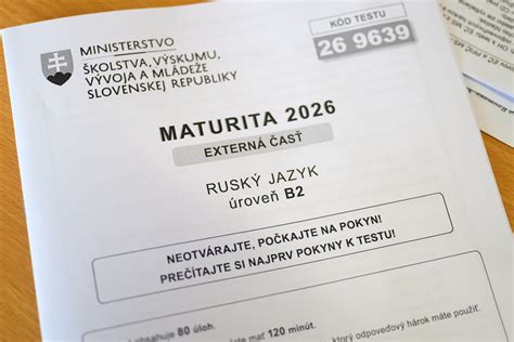 Študenti píšu maturitný test