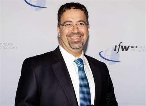 Portrét Daron Acemoglu