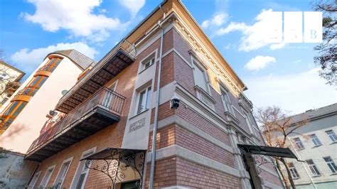 Exteriér luxusnej historickej vily na Štefánikovej ulici