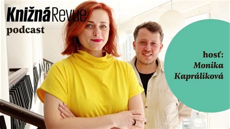 žena komunikuje s mužom